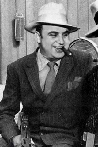 how tall was al capone